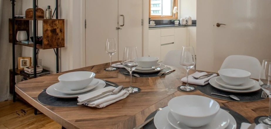 beautiful-flat-with-stunning-skyline-views-in-canary-wharf-05